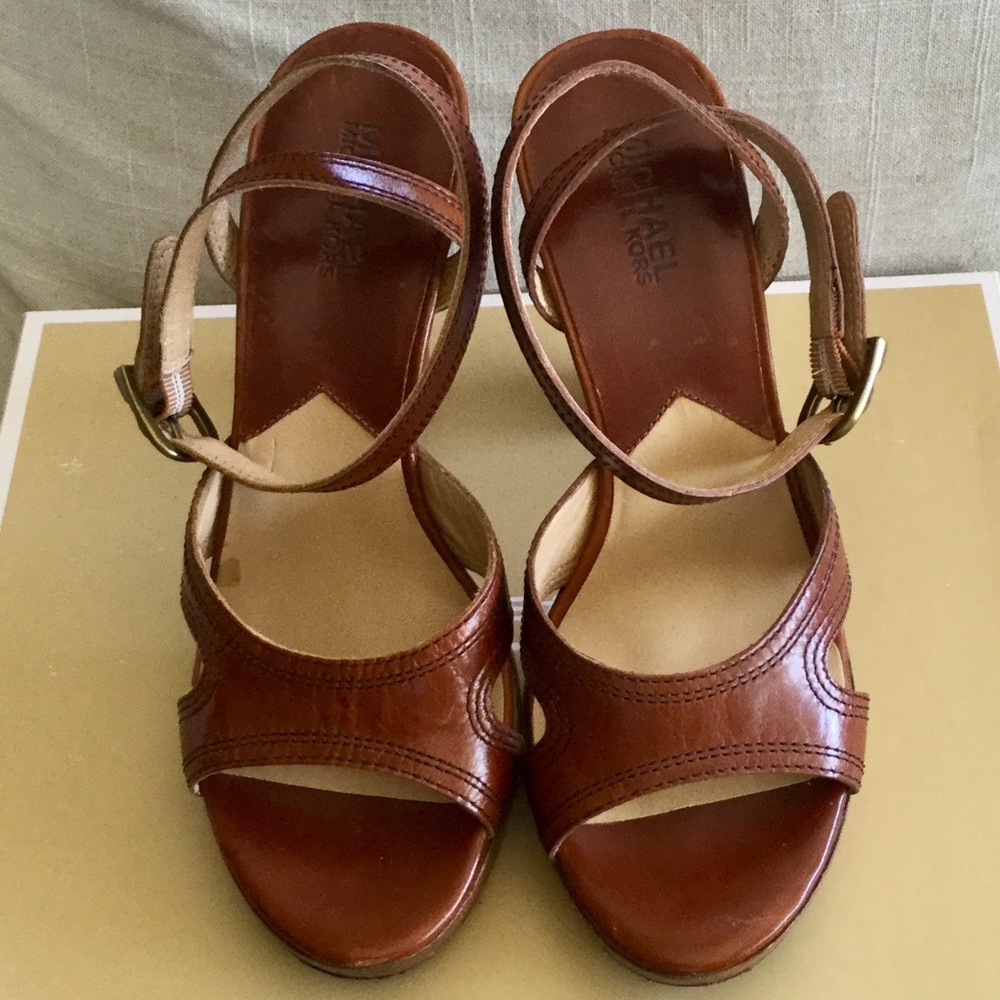 Michael Kors Heels - Picture 2 of 4